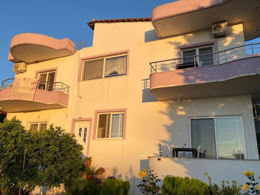 كساميل Guesthouse Xhimi المظهر الخارجي الصورة