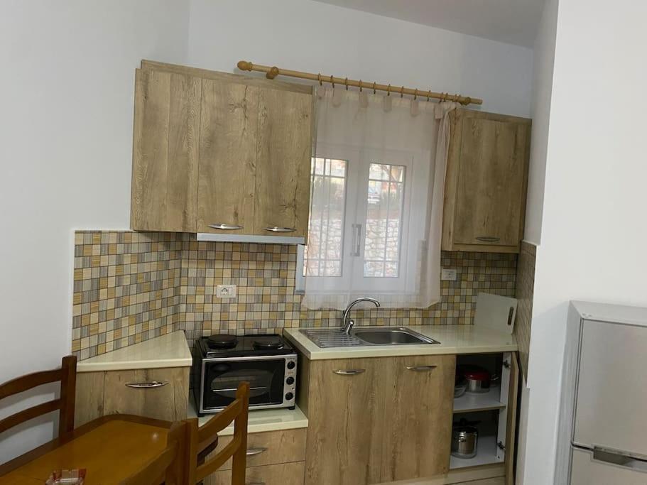 كساميل Guesthouse Xhimi المظهر الخارجي الصورة