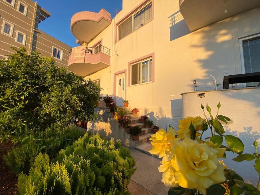 كساميل Guesthouse Xhimi المظهر الخارجي الصورة