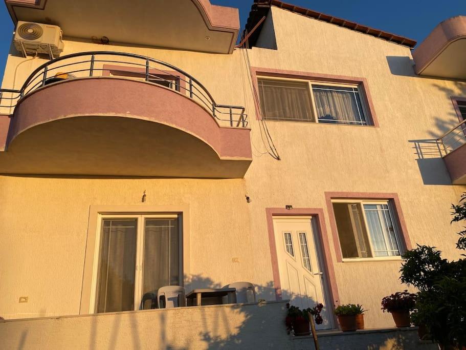 كساميل Guesthouse Xhimi المظهر الخارجي الصورة