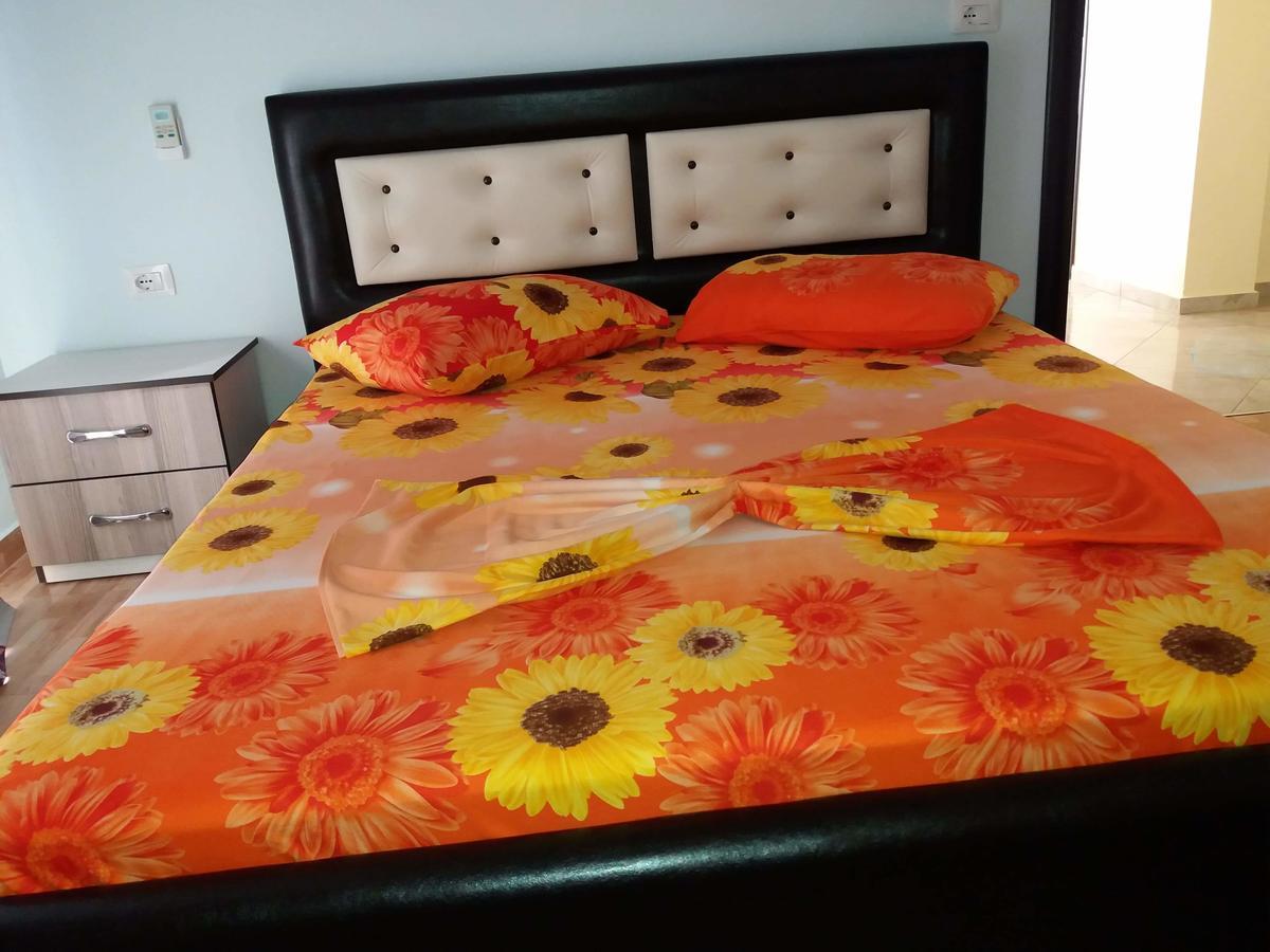 كساميل Guesthouse Xhimi المظهر الخارجي الصورة